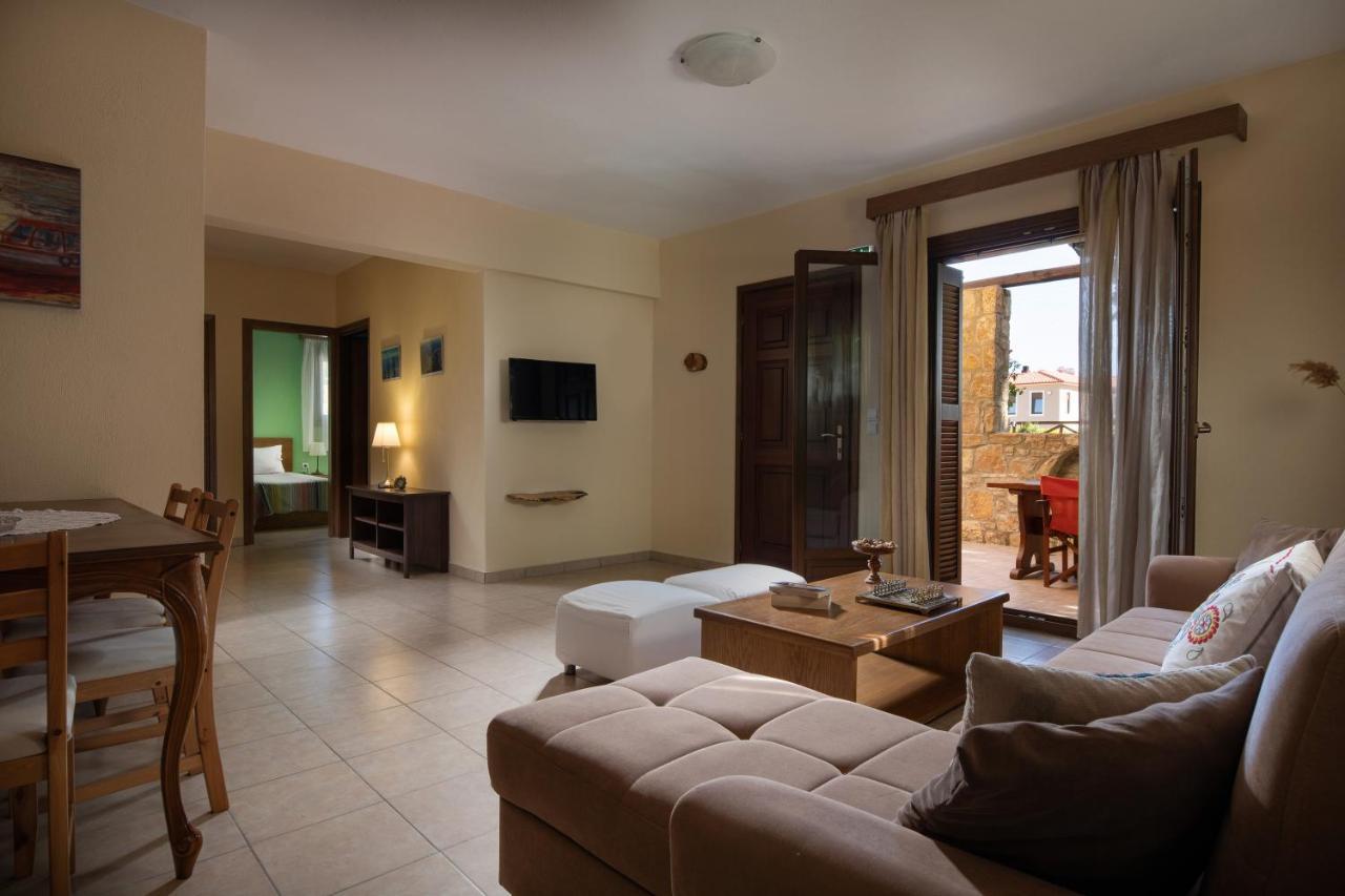 Vetrinos Apartments Agios Nikolaos  Exterior foto