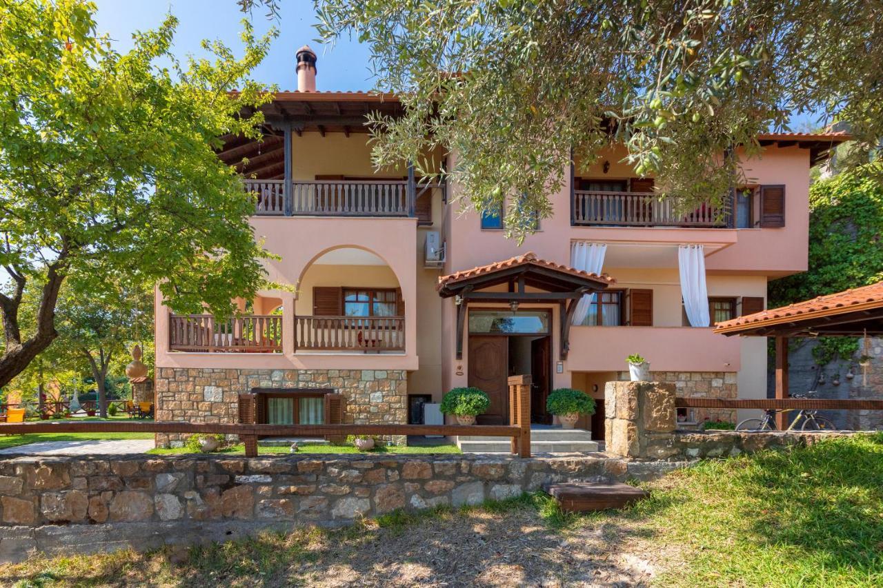 Vetrinos Apartments Agios Nikolaos  Exterior foto